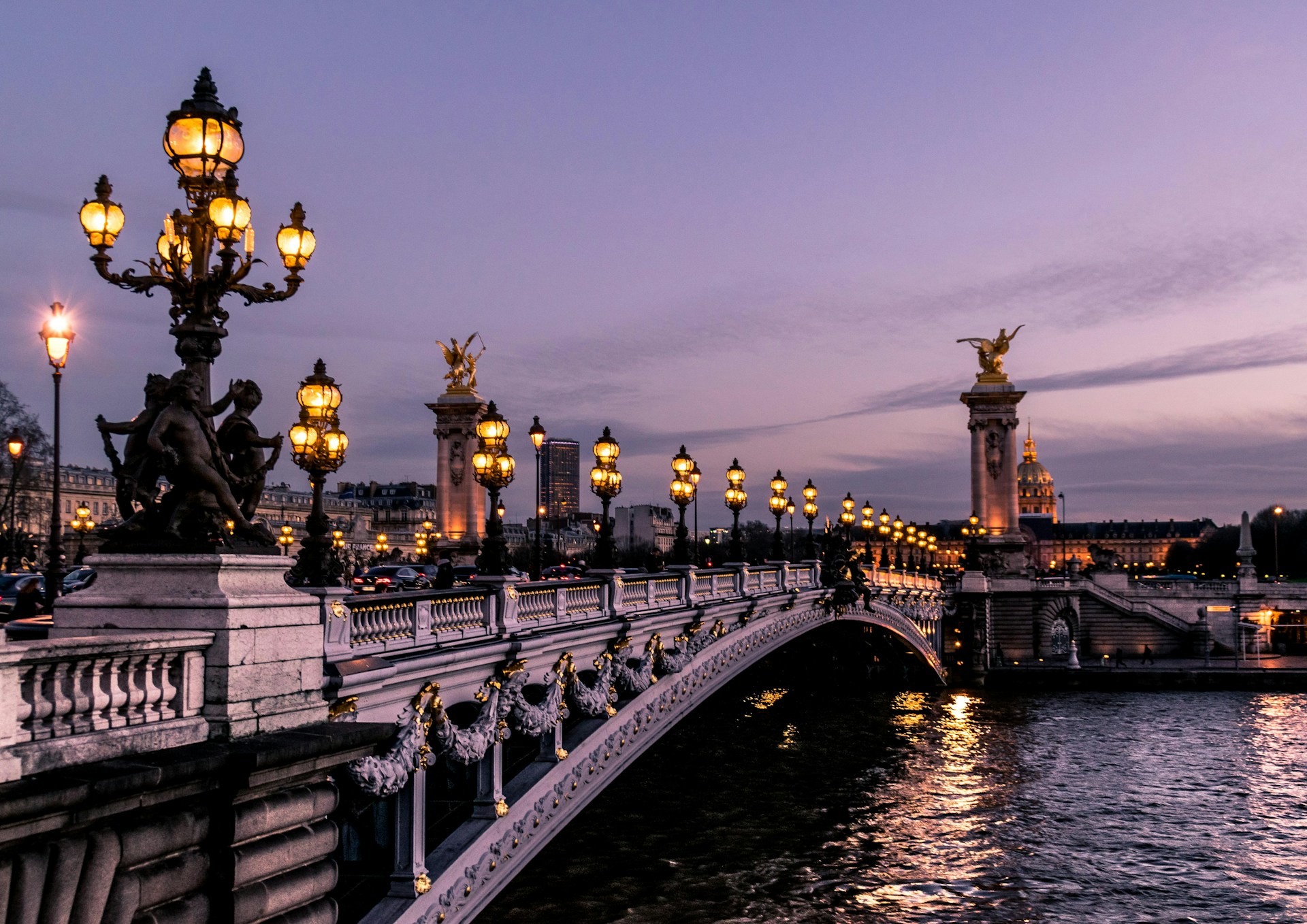 Logistical considerations for filming permits in Paris