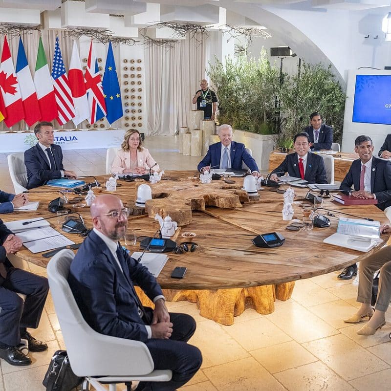 G7